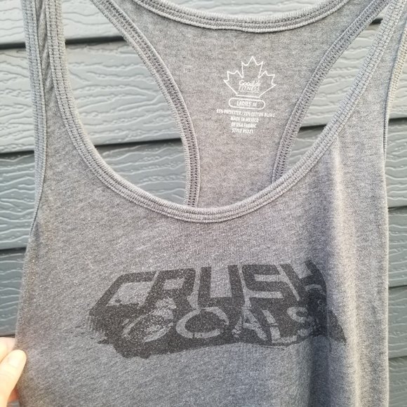 Lot of 4 Medium Shirts (2 tanks, two long sleeve) - Picture 12 of 15